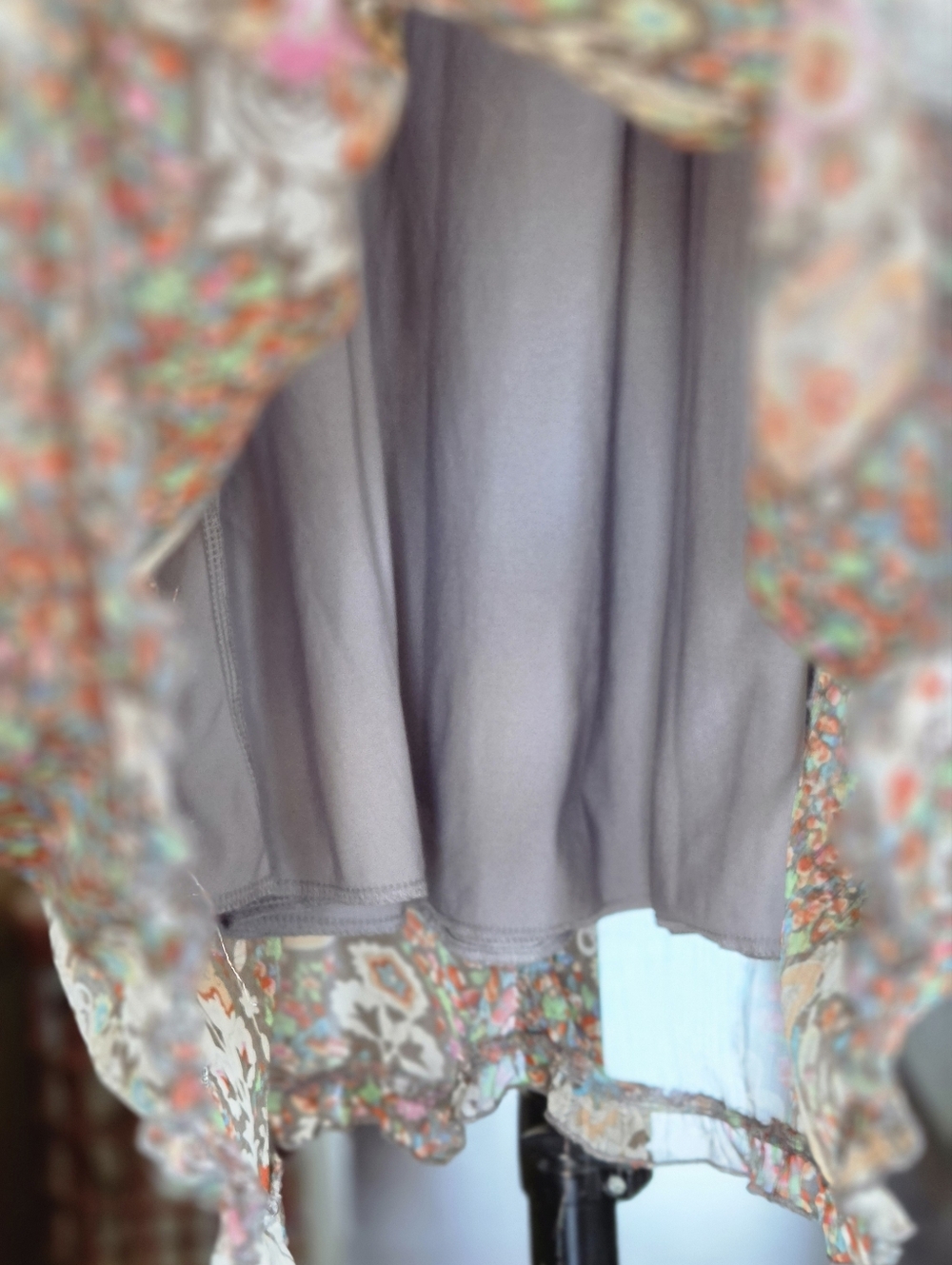 Lynn Adler Boho Floral Puff-Sleeve Silk Mini Dress - Picture 4 of 7